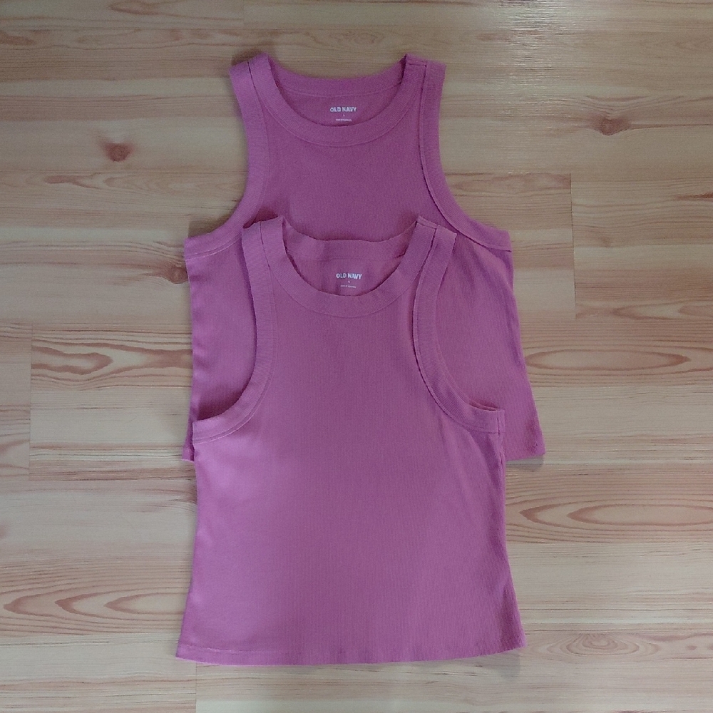 Old Navy Pink Ribbed cropped Tank Tops - Set of 2